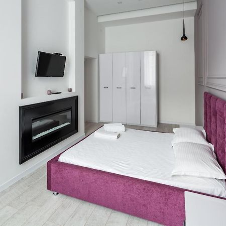 Leogrand Deluxe Apartments On Horodotska 33 Lviv Exterior photo