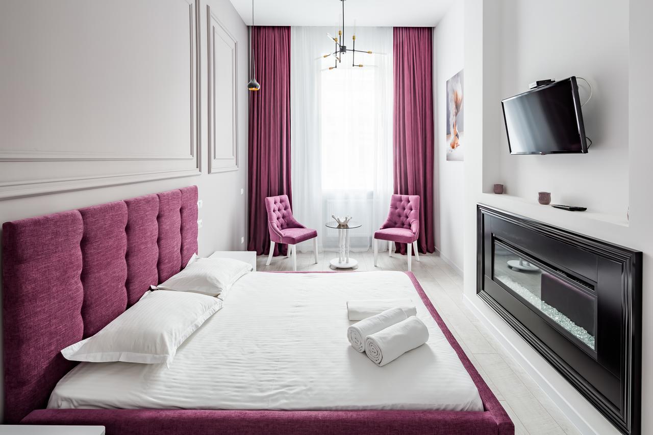 Leogrand Deluxe Apartments On Horodotska 33 Lviv Exterior photo